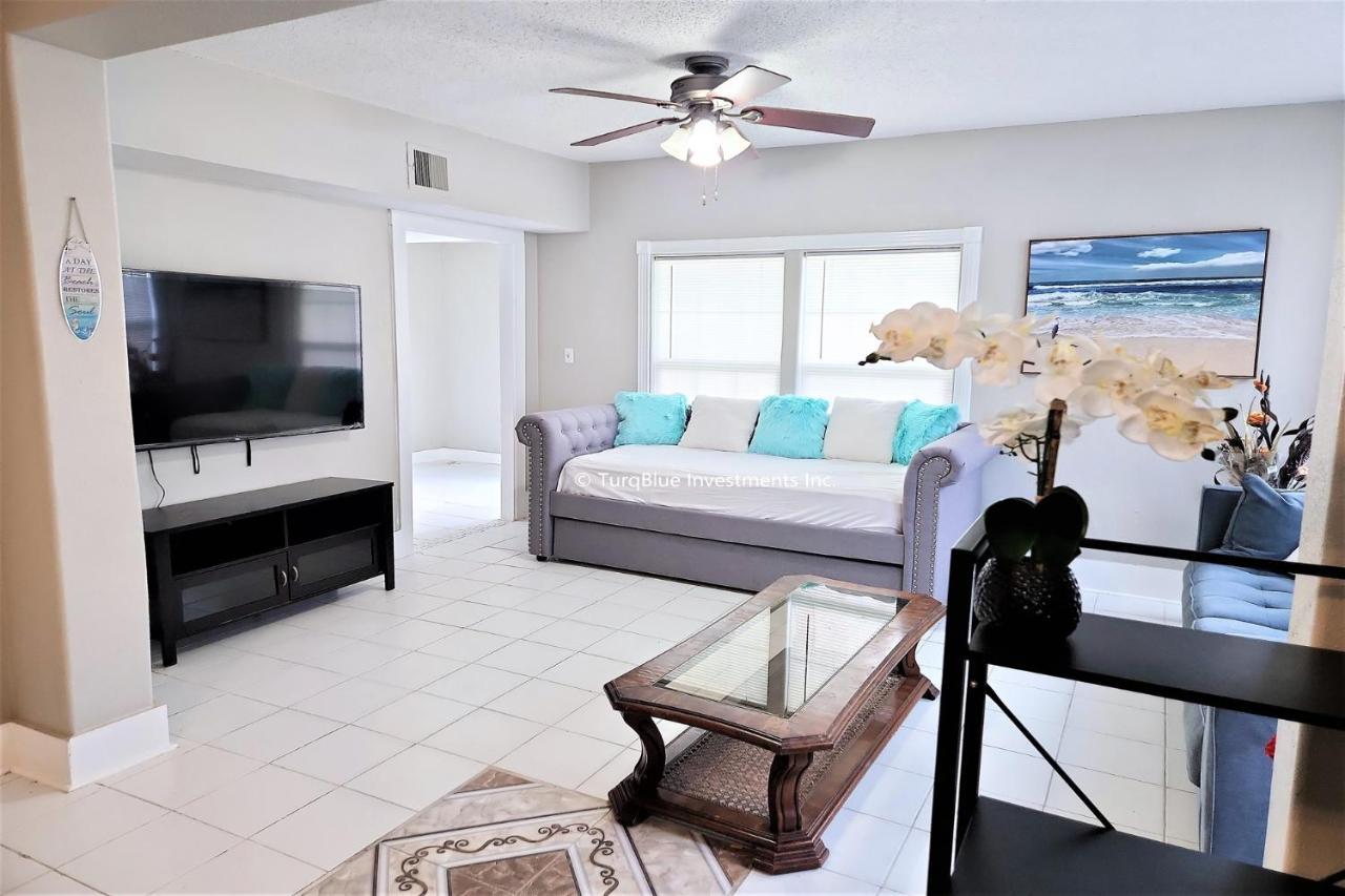 Casaazul-2605A-Couples Retreat By Beach & Pleasure Pier 1 Block Away- 2Bed 2Bath- 7 Minutes To Cruise Terminal Galveston Exterior photo