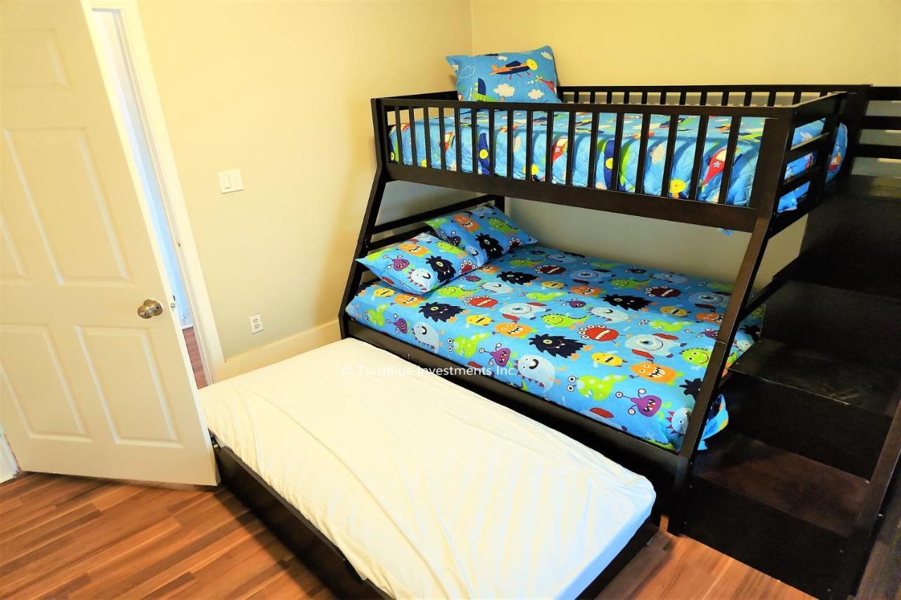 Casaazul-2605A-Couples Retreat By Beach & Pleasure Pier 1 Block Away- 2Bed 2Bath- 7 Minutes To Cruise Terminal Galveston Exterior photo